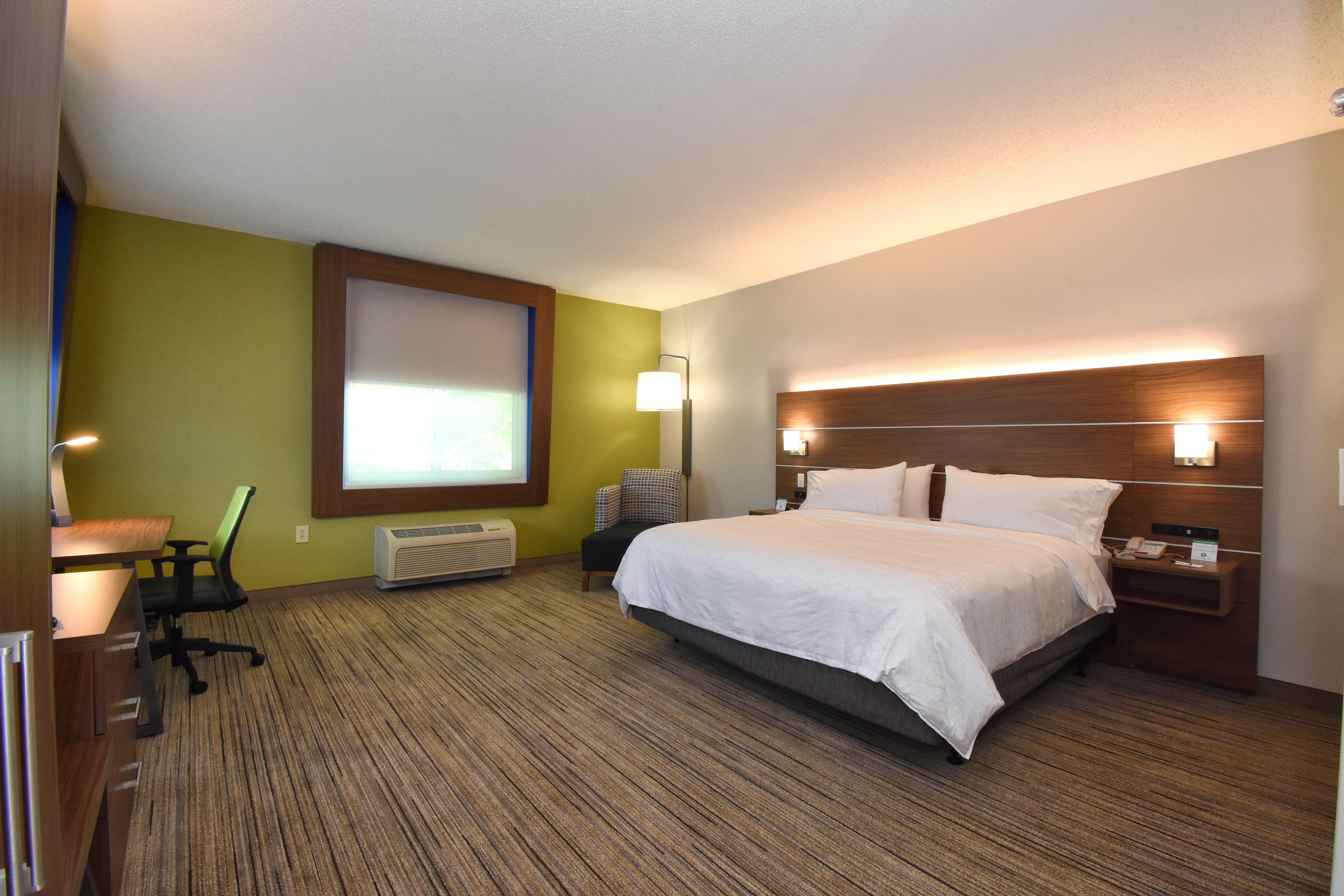 Holiday Inn Express & Suites Southern Pines-Pinehurst Area By Ihg Buitenkant foto