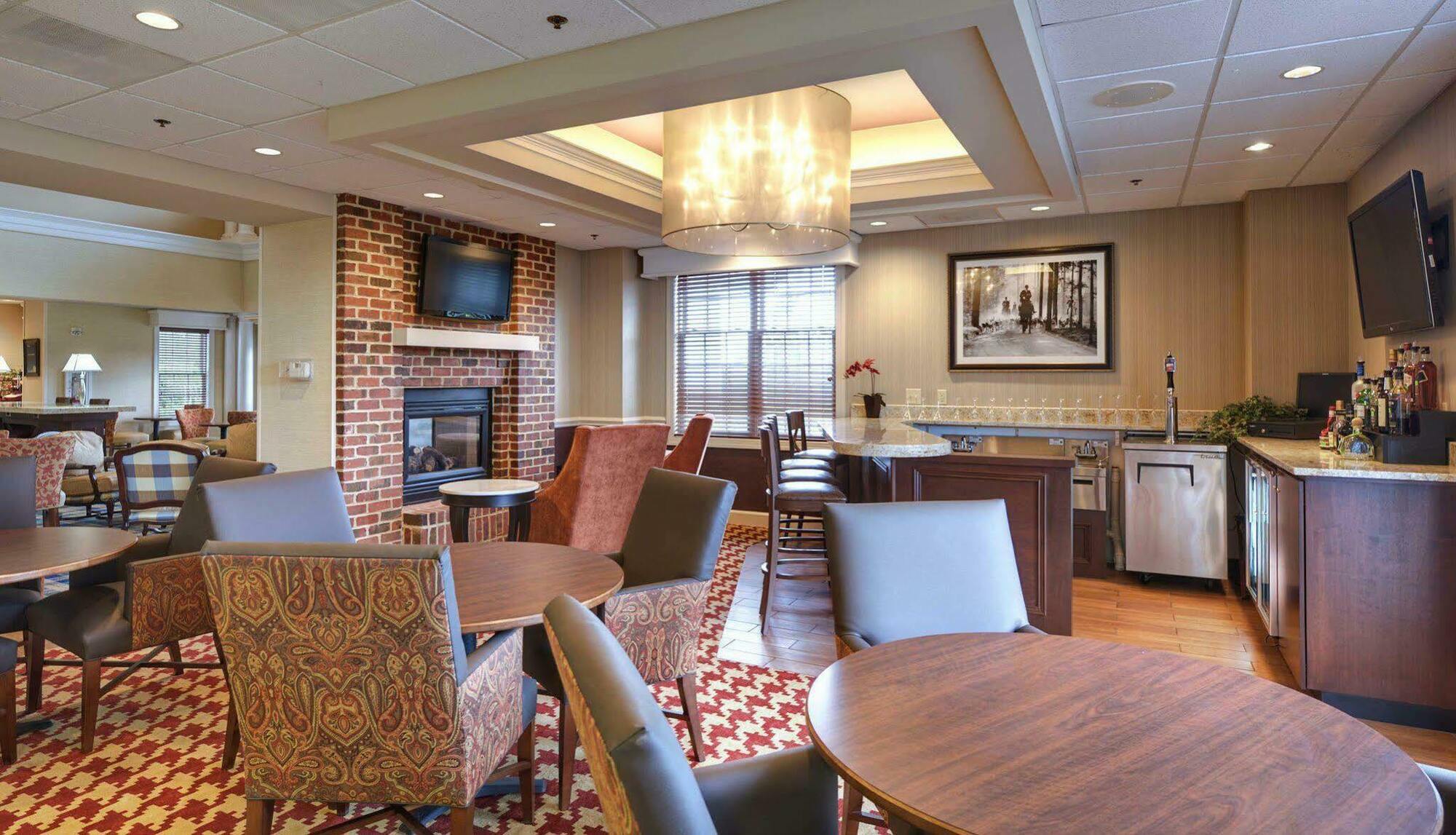 Holiday Inn Express & Suites Southern Pines-Pinehurst Area By Ihg Buitenkant foto
